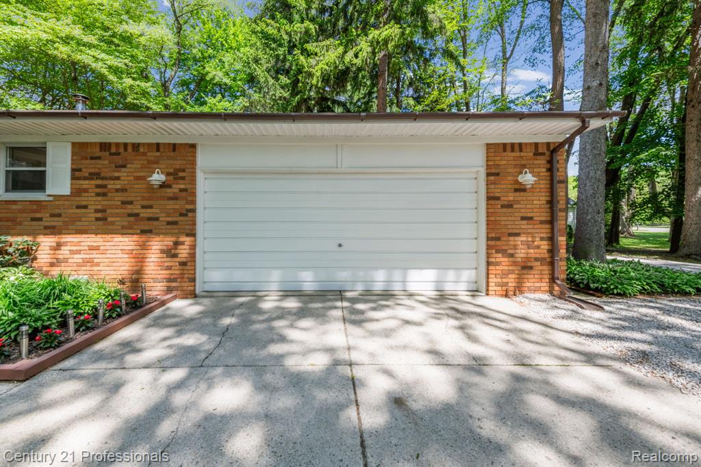 8638 Stone Road, Clay, MI 48001 — Photo 50