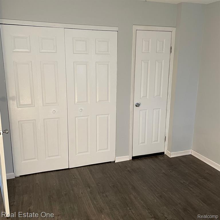 7220 BLUEWATER Drive, Clarkston, MI 48348 — Photo 20