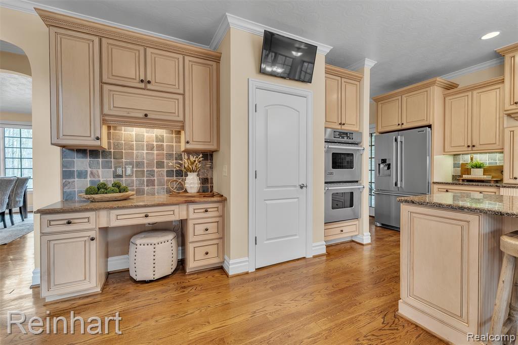 6785 Brookside Lane, Plymouth, MI 48170 — Photo 38