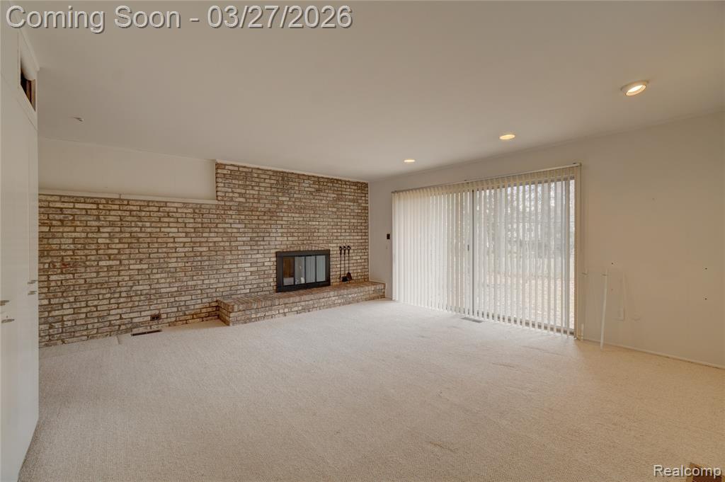 6974 Woodside Trail, West Bloomfield, MI — Photo 10