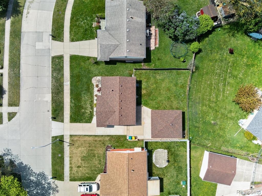 23712 Cedar Ridge Drive, Romulus, MI 48174 — Photo 46