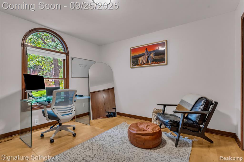 5226 Forest Valley Drive, Clarkston, MI 48348 — Photo 28