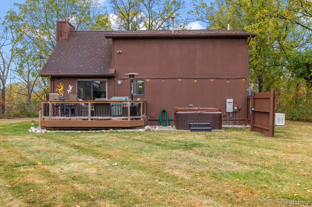 8021 Washburn Road, Goodrich Vlg, MI — Photo 53