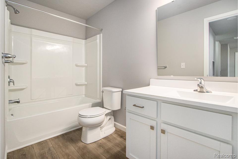 7107 TIMBERLINE Drive, Flint, MI 48507 — Photo 14