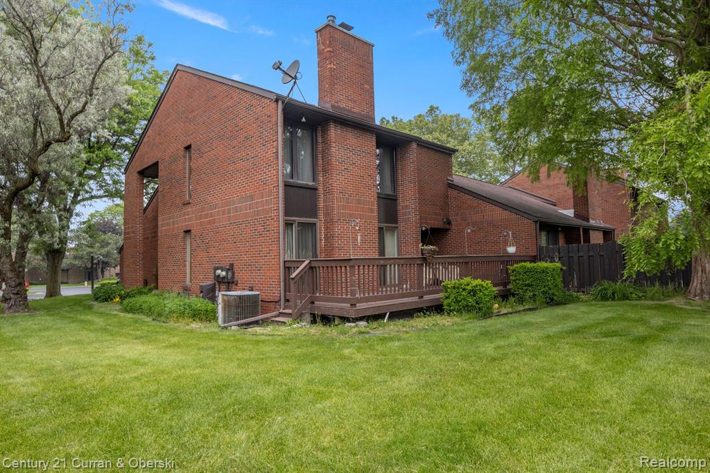 18 Blair Lane, Unit 26, Dearborn, MI 48120 — Photo 31