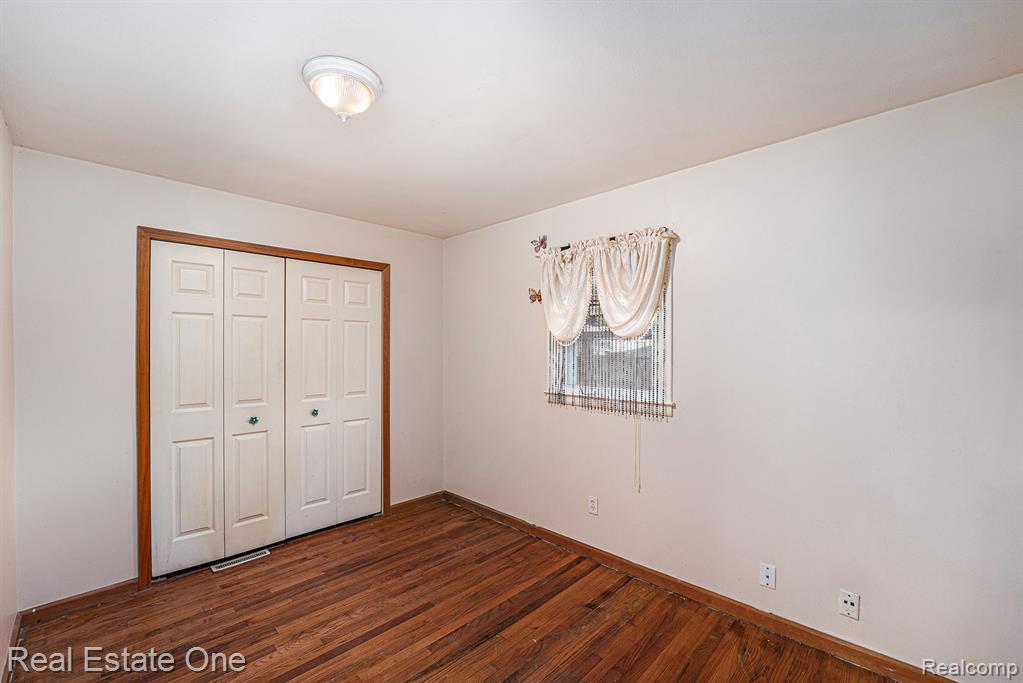 6295 N Beck Road, Canton, MI 48187 — Photo 16