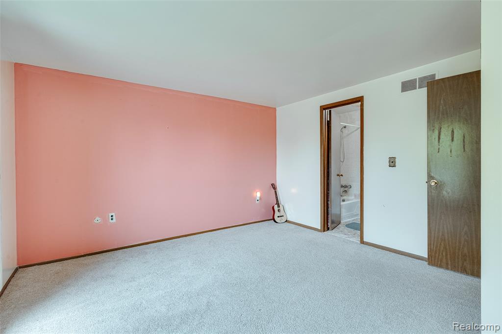 22857 Cranbrooke Drive, Novi, MI — Photo 33