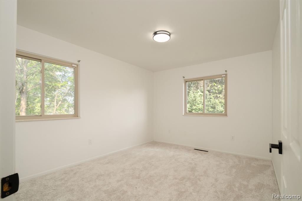 3353 Augusta Street, Flint, MI 48532 — Photo 19