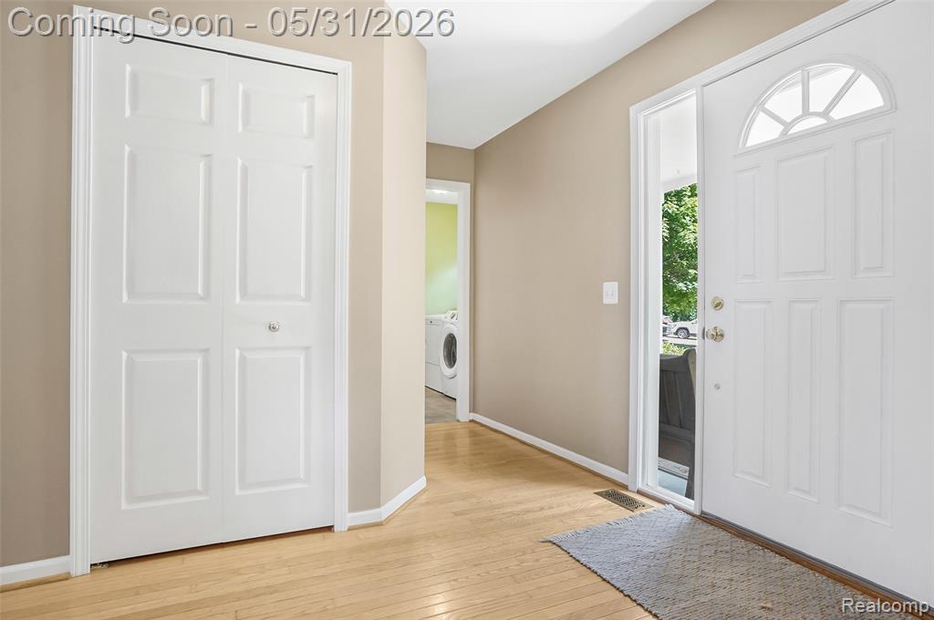 1170 Arabian Court, South Lyon, MI 48178 — Photo 8