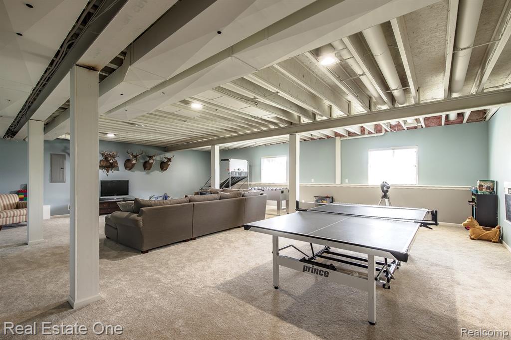 26164 International Drive Drive, South Lyon, MI 48178 — Photo 46