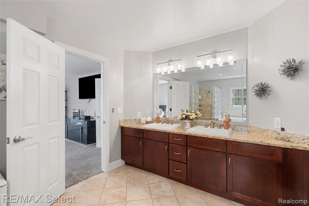 11472 Moffett Court, Fenton, MI, 48430