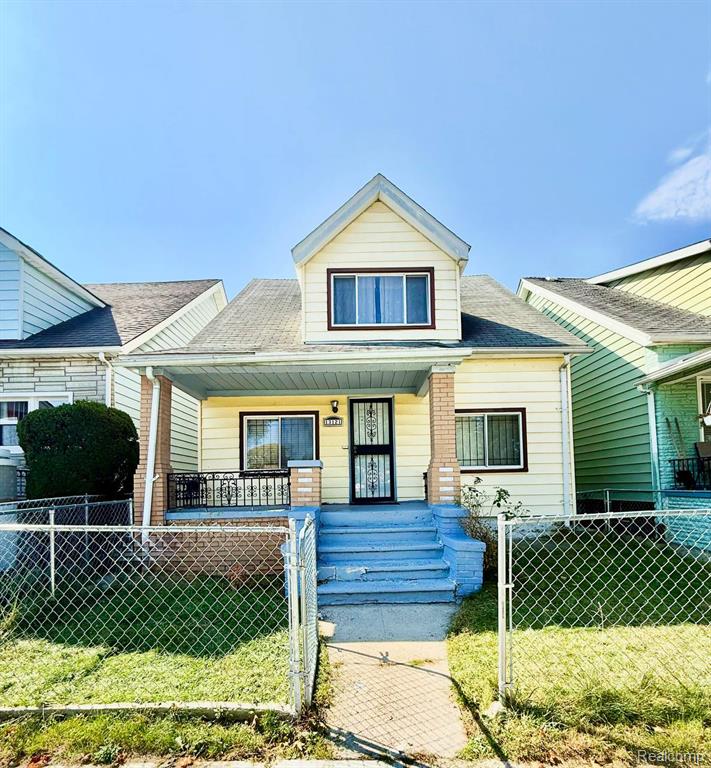 13121 Charest Street, Detroit, MI 48212