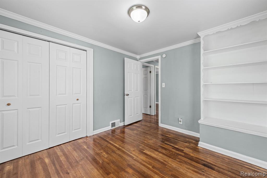 17400 Huntington Road, Detroit, MI 48219 — Photo 16