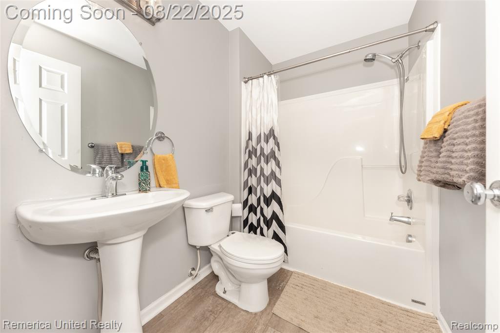 1146 Rial Lake Drive, Howell, MI 48843 — Photo 37