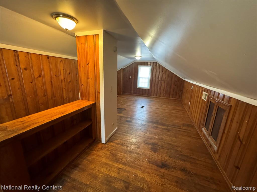 8709 Toepfer Road, Warren, MI 48089 — Photo 14