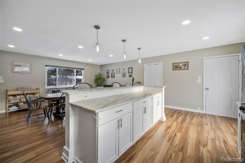 9488 Brookway Court, Goodrich Vlg, MI — Photo 21