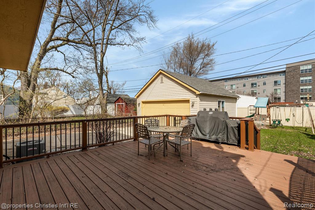 420 W TROY Street, Ferndale, MI 48220 — Photo 28
