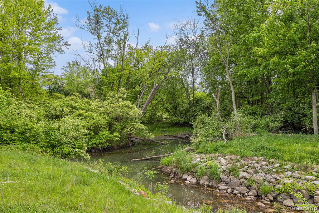 785 River Bend Drive, Rochester Hills, MI 48307 — Photo 50
