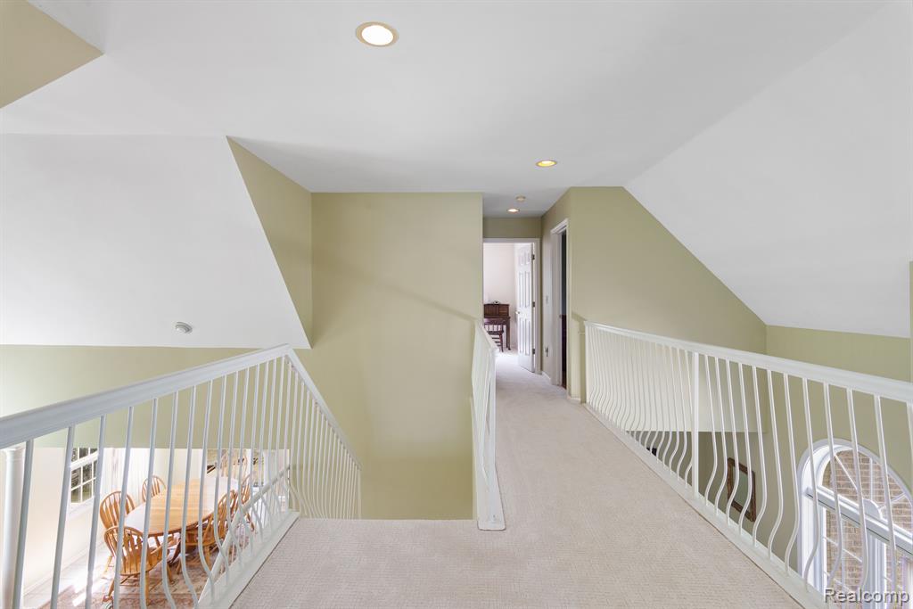 5218 HIGHPOINT Drive, Swartz Creek, MI 48473 — Photo 17