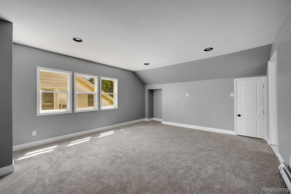 9201 BOLEYN Street, Detroit, MI 48224 — Photo 31