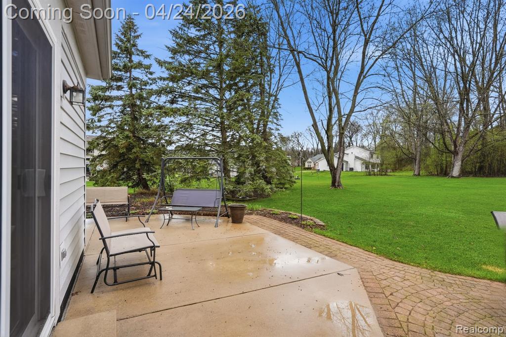 8750 Williamsport Drive, White Lake, MI — Photo 35