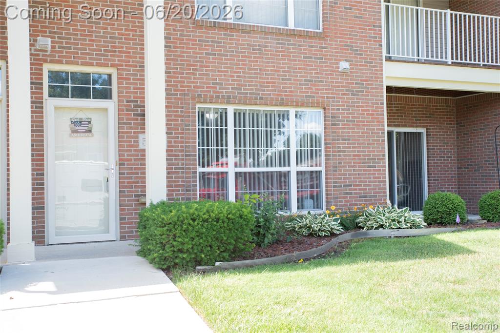 519 Cedar Street, Wyandotte, MI 48192 — Photo 5