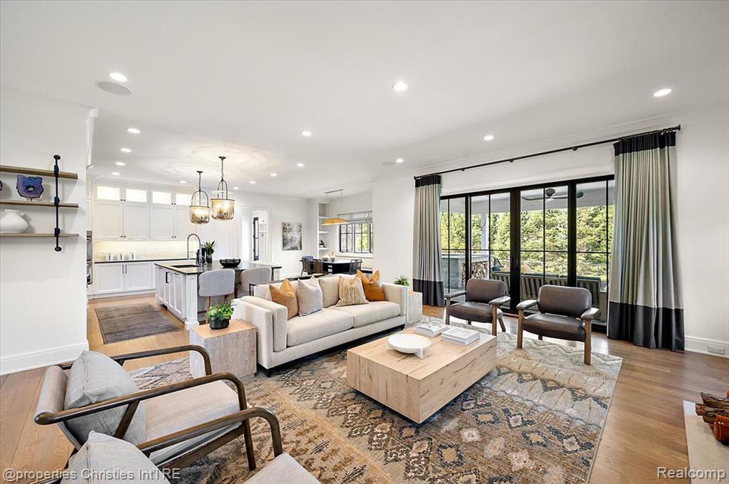 750 Kennebec Court, Bloomfield Hills, MI 48304 — Photo 17