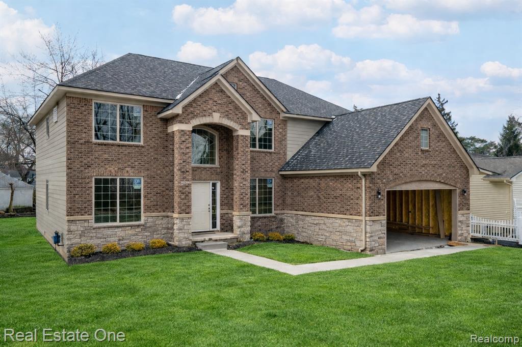 10201 Opal Ridge Drive, Onekama, MI, 49675