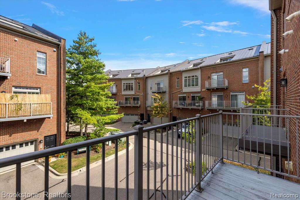 425 Lewis Court, Birmingham, MI 48009 — Photo 48