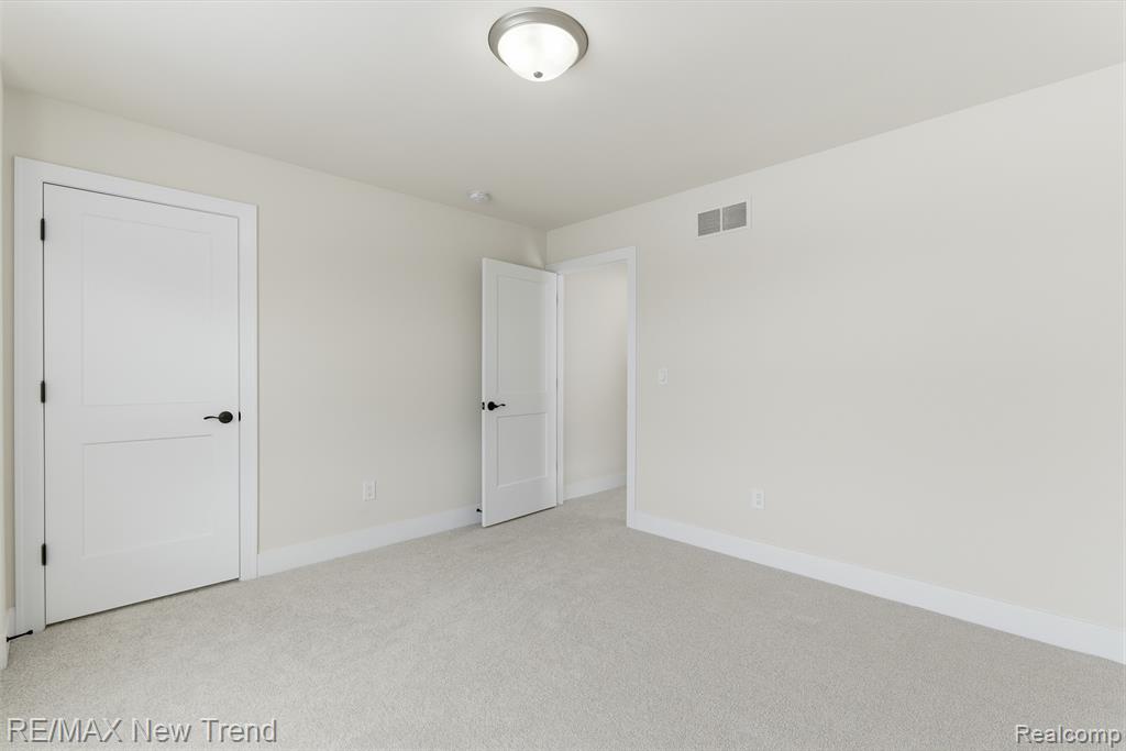 2388 Madison Street, Wixom, MI 48393 — Photo 29