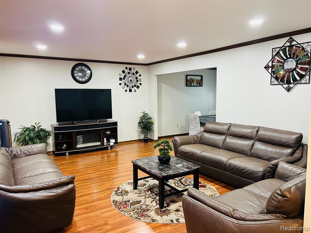 47425 Westlake Drive, Shelby Twp, MI 48315 — Photo 5