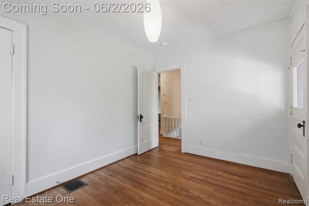 8606 Hendrie Boulevard, Huntington Woods, MI — Photo 26