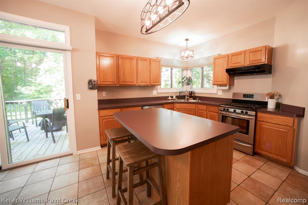 700 Woodfield Way, Rochester Hills, MI 48307 — Photo 10