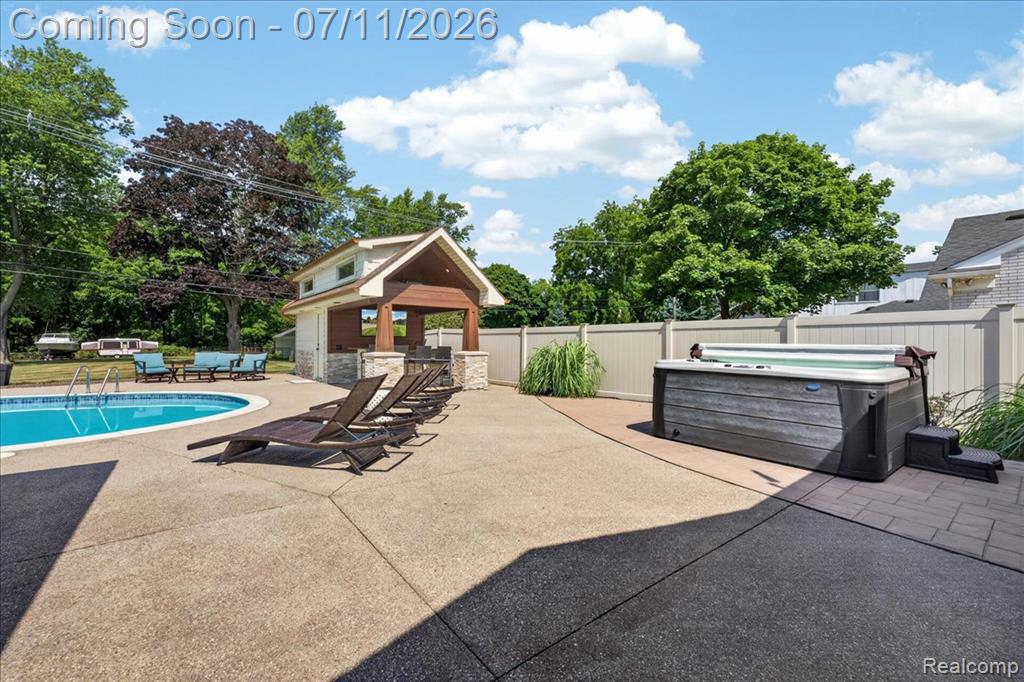 23750 E River Road, Grosse Ile, MI 48138 — Photo 40