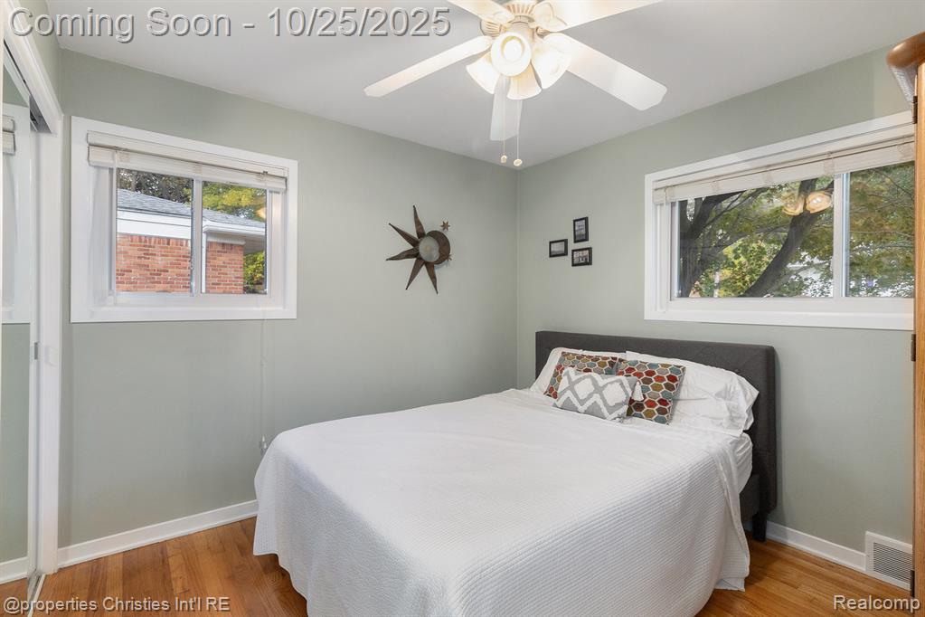 829 Duke, Milford, MI 48381 — Photo 11