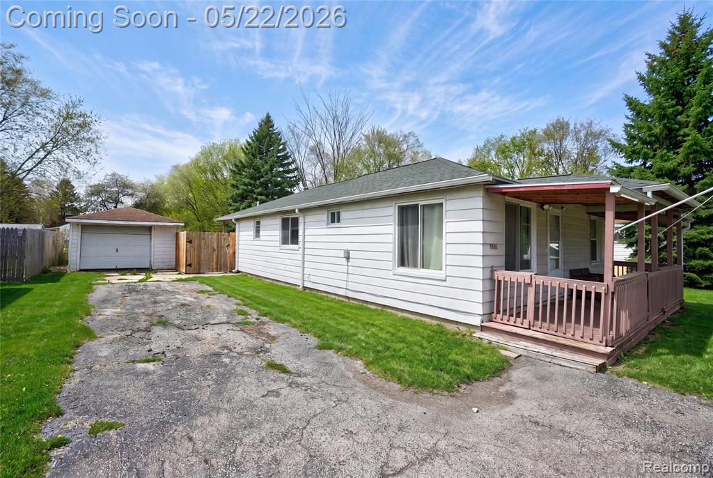 3385 N Genesee Road, Flint, MI 48506 — Photo 26