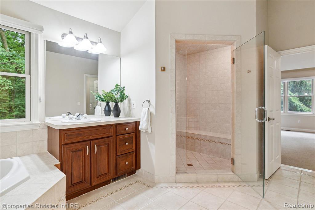 47196 MERION Circle, Northville, MI 48168 — Photo 43