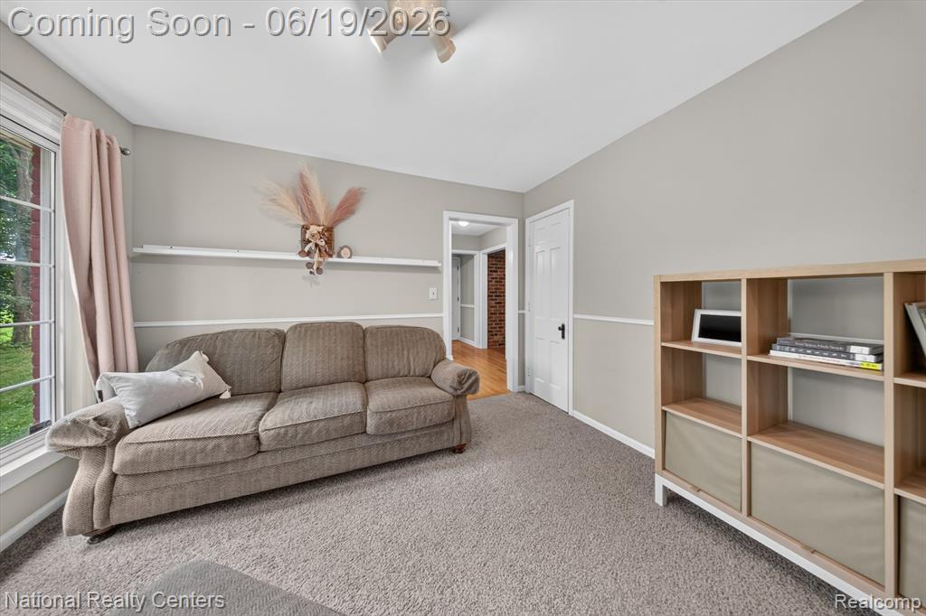 360 Woodland Drive, South Lyon, MI 48178 — Photo 43