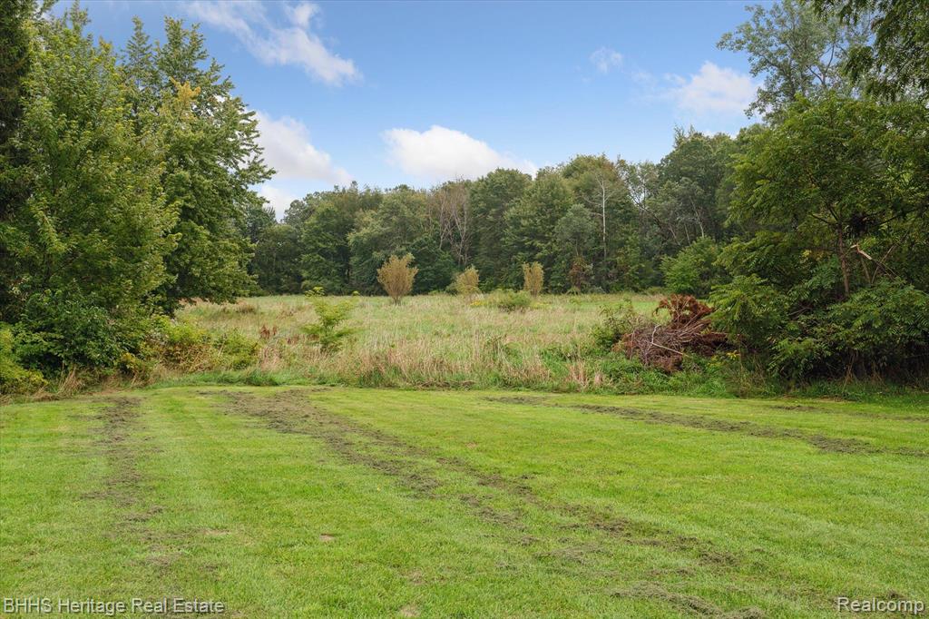5160 PRESTON Road, Howell, MI 48855 — Photo 31