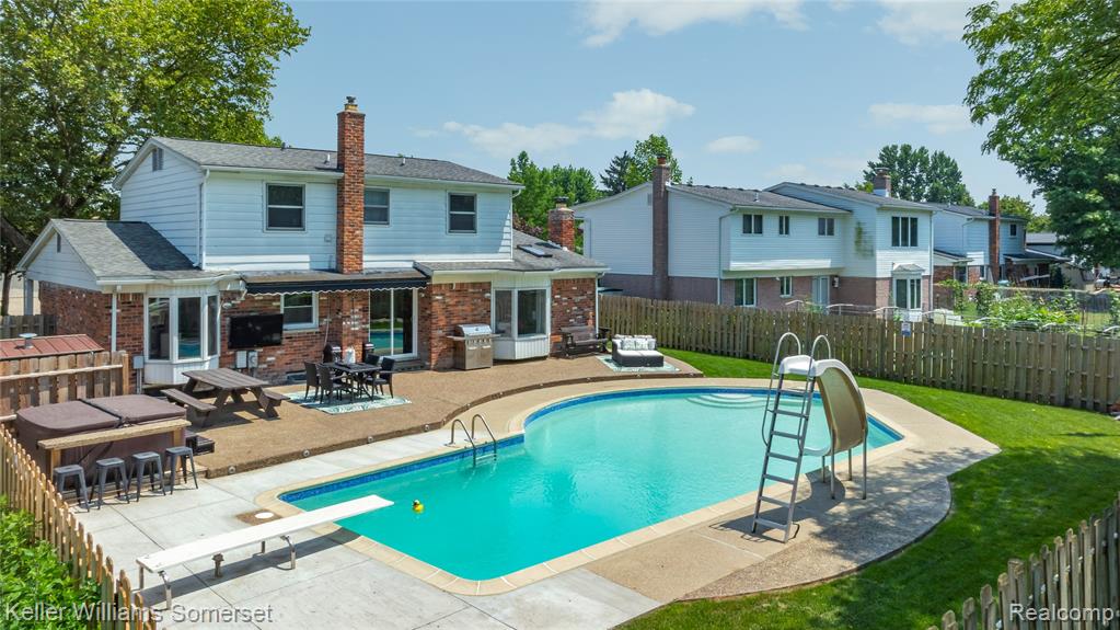 5795 LIMESTONE Drive, Troy, MI 48085 — Photo 53