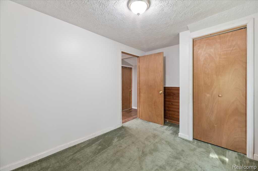 405 Huron Street, Owosso, MI 48867 — Photo 23