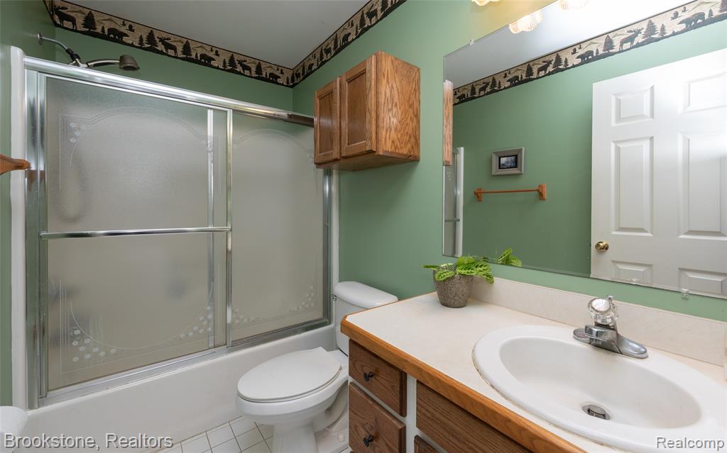 16567 DIXIE Highway, Davisburg, MI 48350 — Photo 38