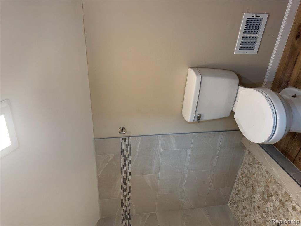 5085 Grayton Street, Detroit, MI 48224 — Photo 18