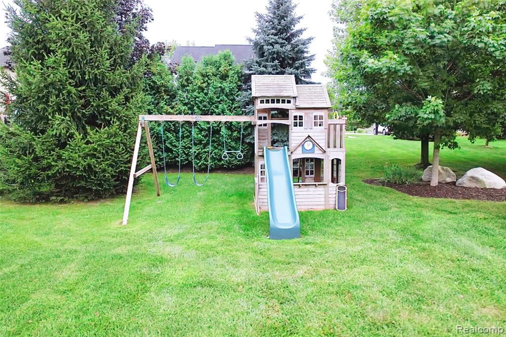 51921 Red Cedar ct, South Lyon, MI 48178 — Photo 81