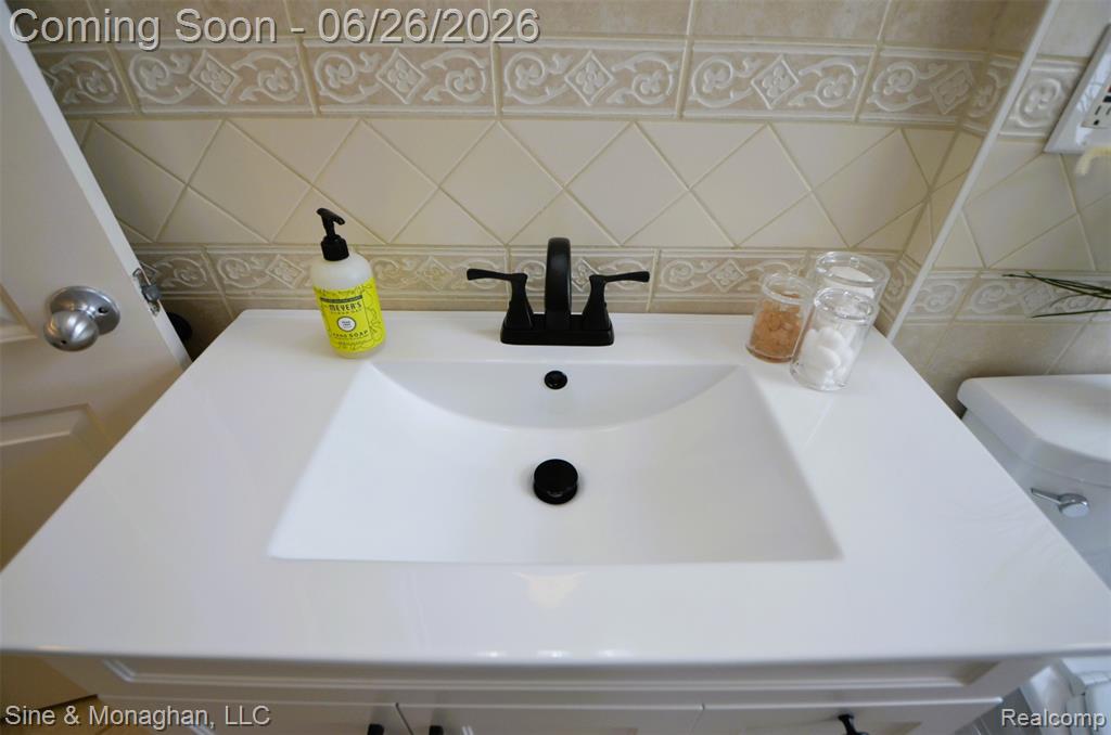 3012 Griffith Avenue, Berkley, MI 48072 — Photo 38