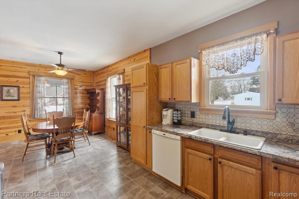 503 N Main Street, Webberville, MI 48892 — Photo 9