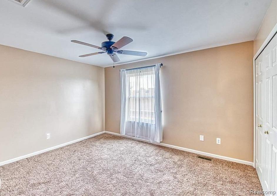 49865 CRANBERRY CREEK Drive, Macomb, MI 48042 — Photo 18