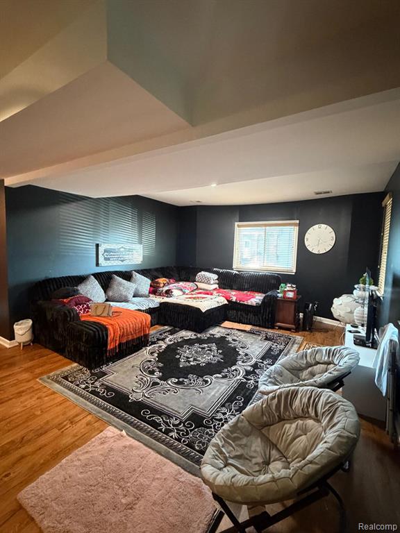 3304 Comstock Street, Hamtramck, MI 48212 — Photo 2
