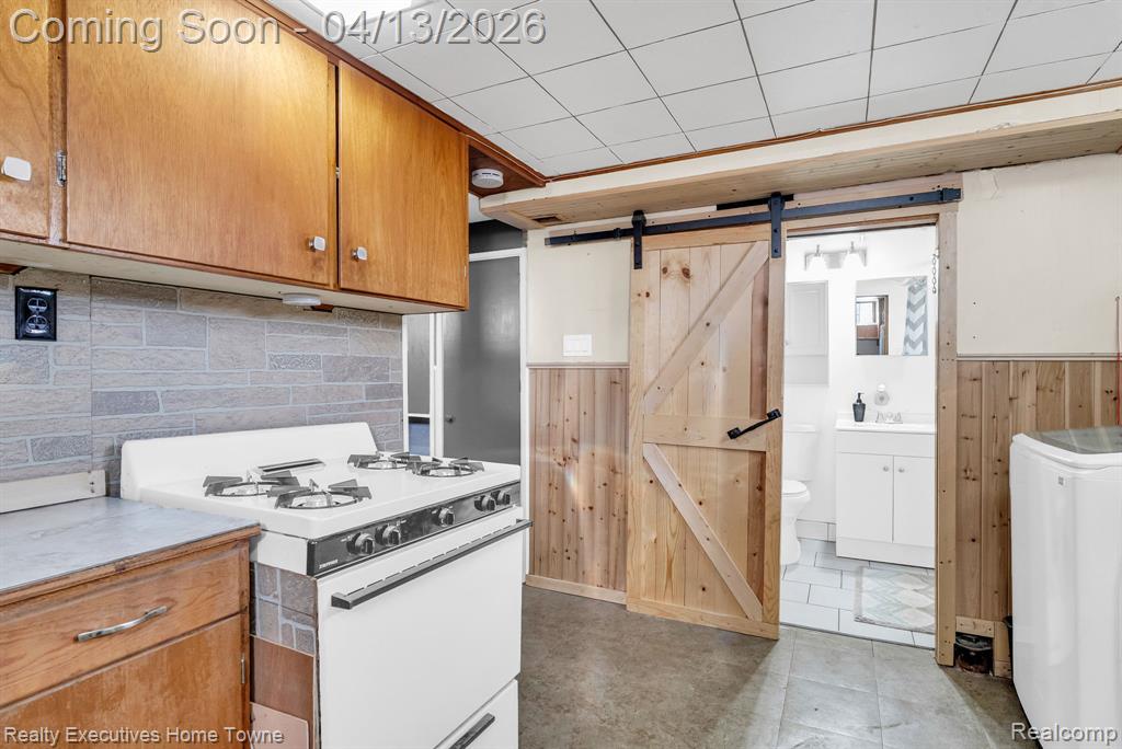29940 John J Street, Roseville, MI 48066 — Photo 35