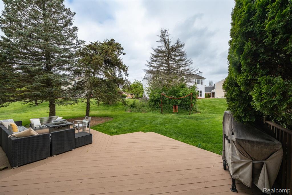 5472 CHARRINGTON, West Bloomfield, MI 48324 — Photo 25